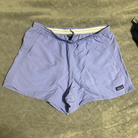 Purple Patagonia shorts - Picture 1 of 3